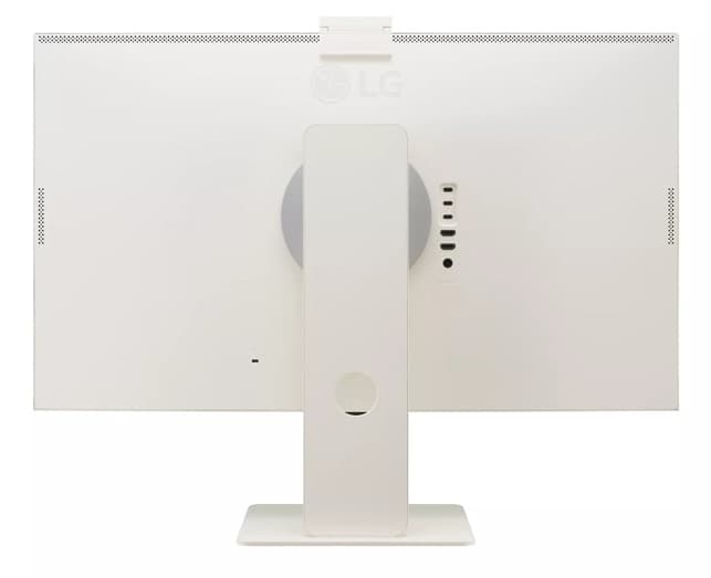 LG MyView 32SR85U-W 32" USB-C monitor — photo 5