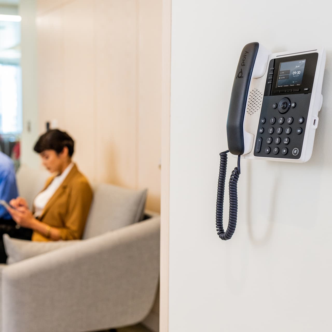 HP Poly Edge E100 IP Phone — photo 3