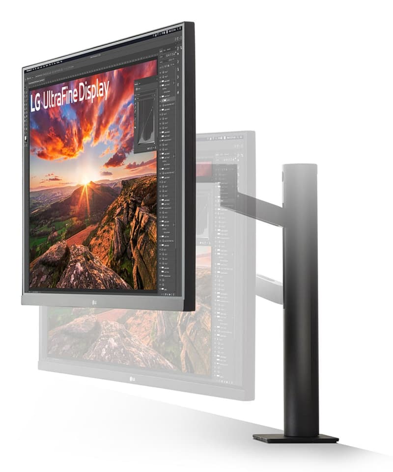 LG UltraFine 32UN880K-B 32" USB-C monitor — photo 4