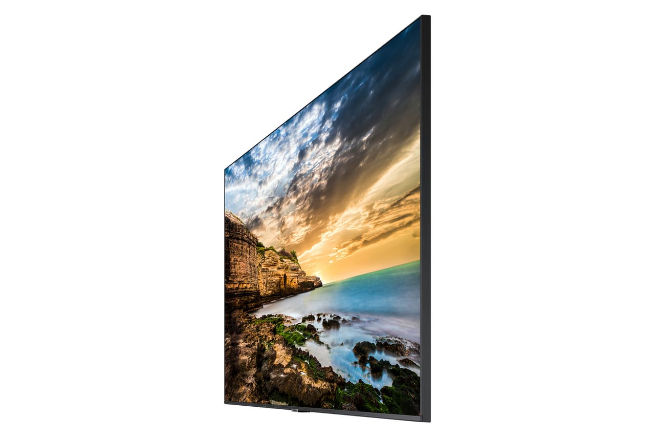 Samsung QE85T 85" display — photo 3