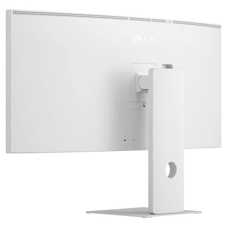 LG UltraFine 5K2K WUHD 40" USB-C monitor — photo 4