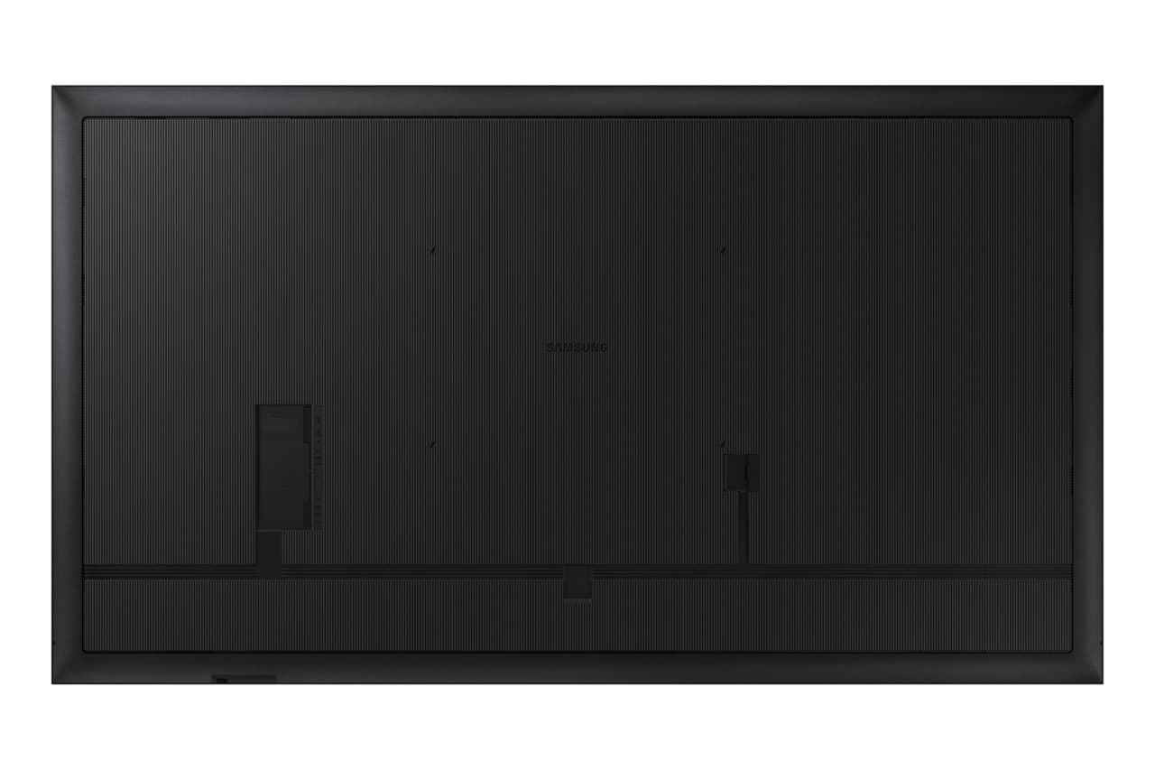 Samsung QM98C 98" display — photo 2