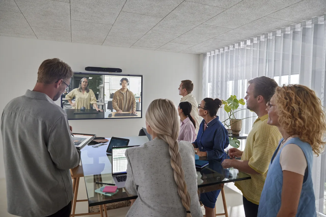 HP Poly TC10 Video Conference Equipment — photo 3