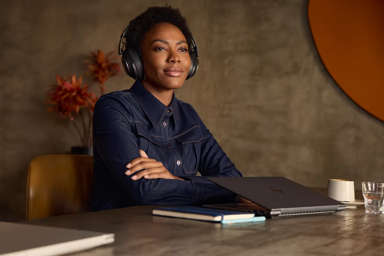 HP Poly Voy SR 85 -M Usb-c HS +usb-c/a +chs — photo 3
