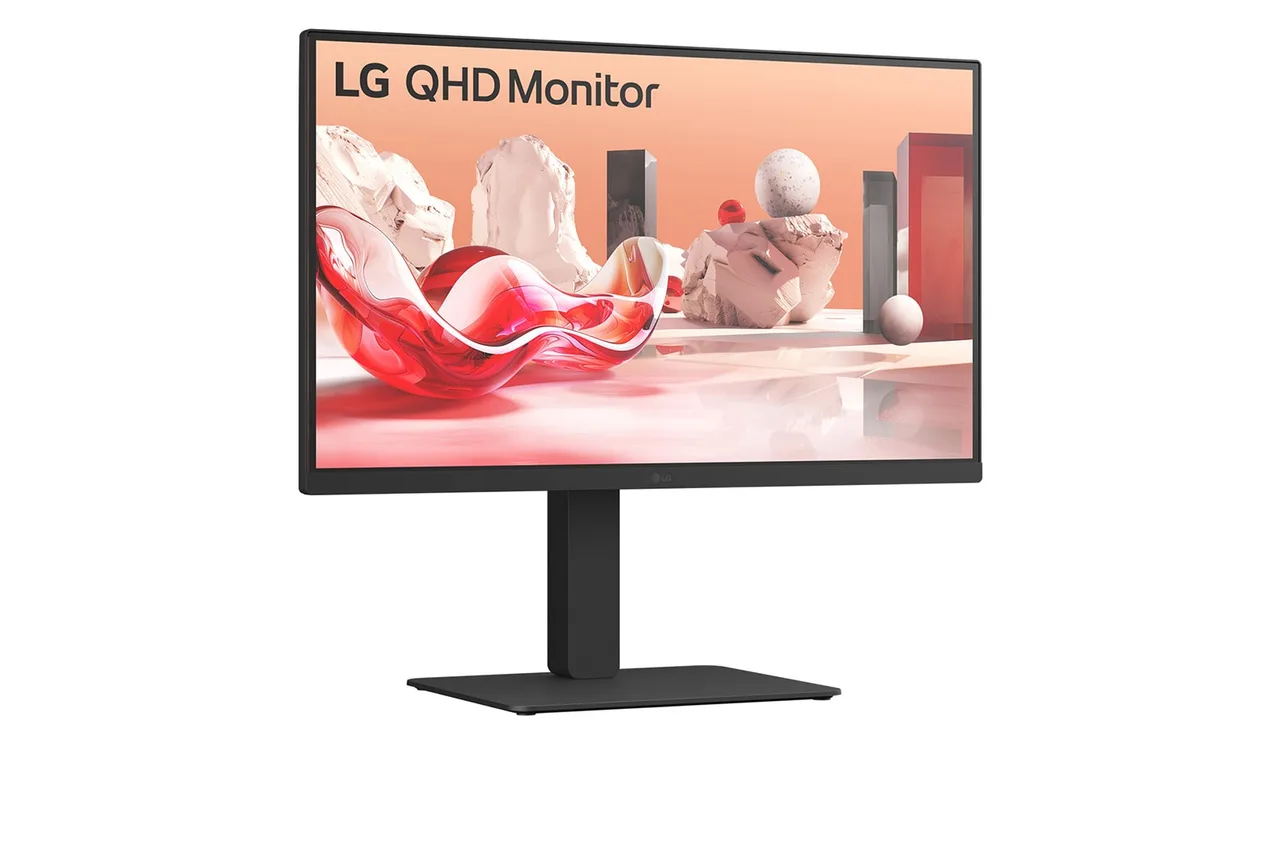 LG LG 27in QHD Monitor (27" USB-C) — photo 2